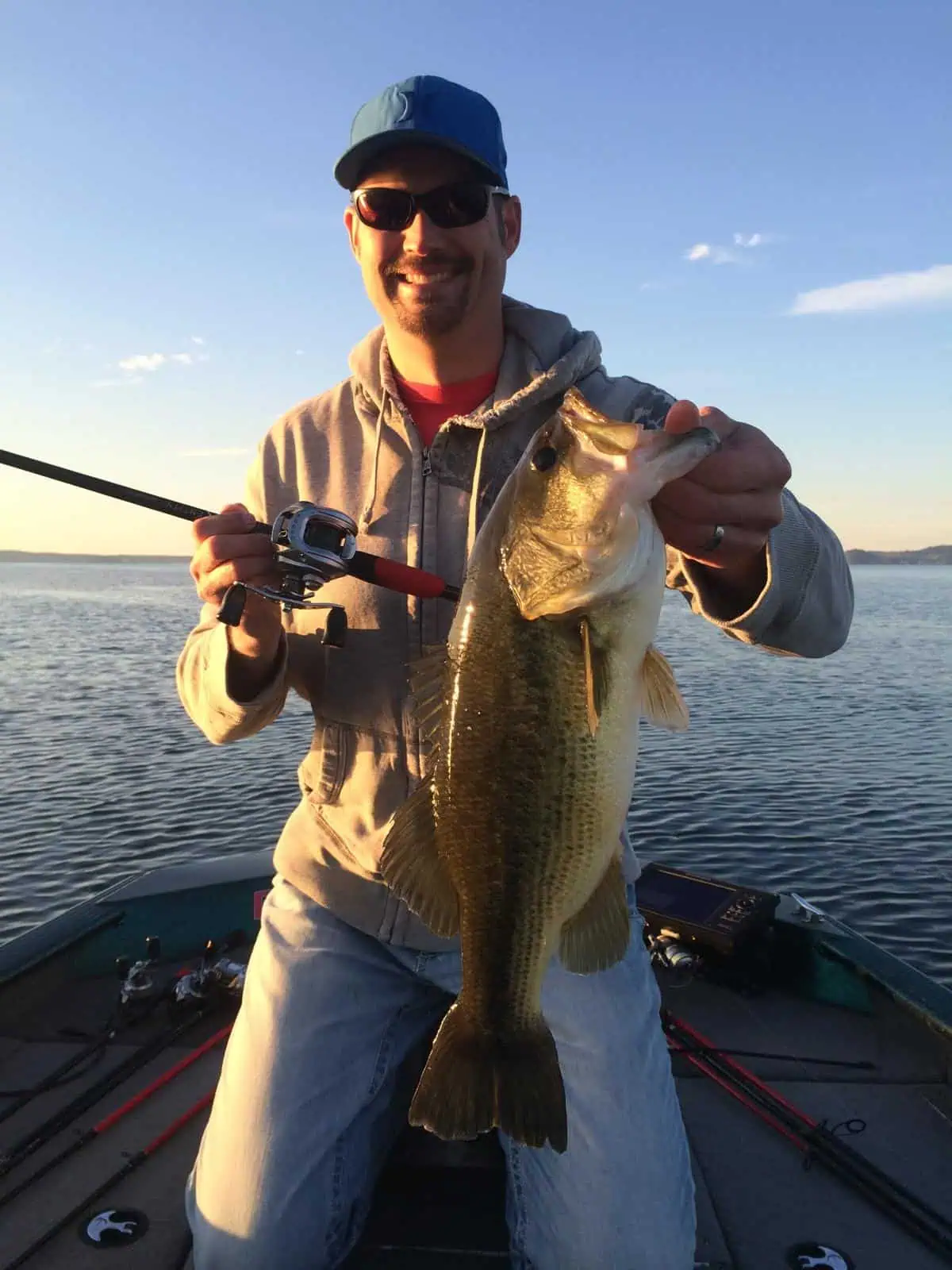 Cliente con cattura — Jacopo Gallelli guida pesca