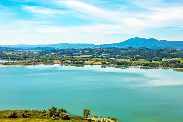 Lago di Chiusi — colline senesi, Toscana